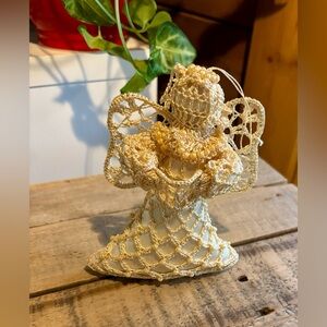 ⭐️Vintage Crochet over Satin Caroling Angel w/Pearl Accents⭐️ Ornament